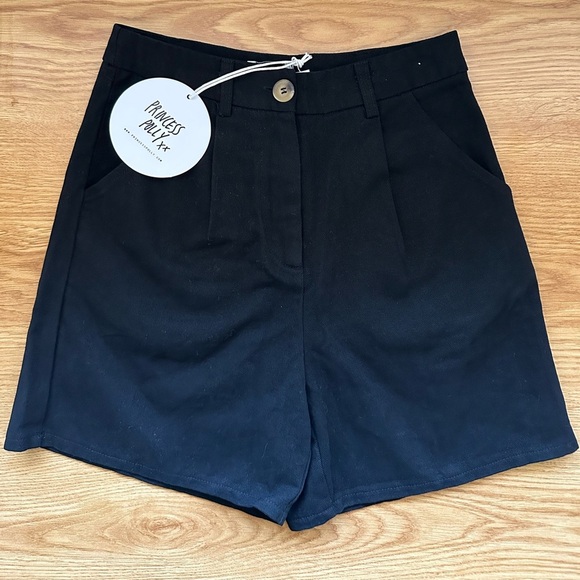 NWT Princess Polly Dylan Shorts in Black Size 4 - Picture 2 of 4